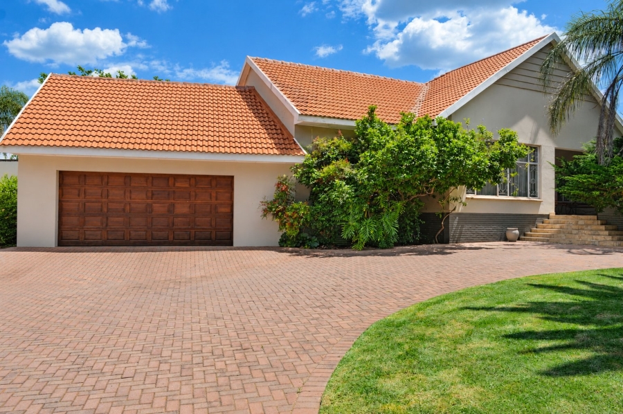 3 Bedroom Property for Sale in Roosheuwel North West